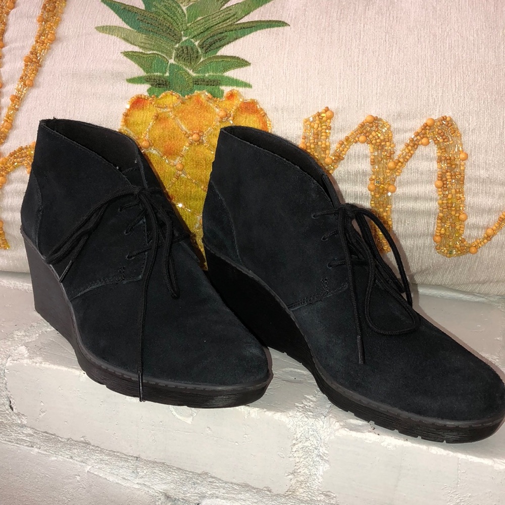 Clarks collection Air cushion NWT-Size 7.5